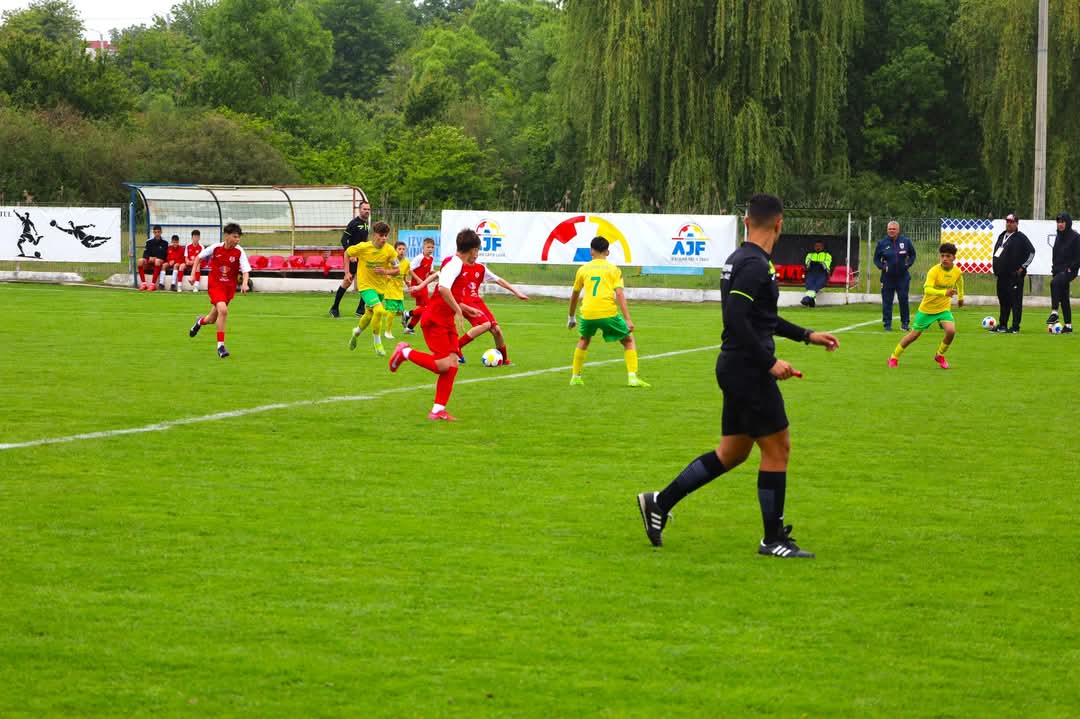 Ciocănești merge la Turneul Final: Victorie clară în fața campioanei naționale la Cupa Satelor