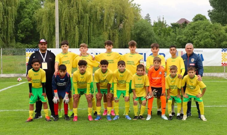 Ciocănești merge la Turneul Final: Victorie clară în fața campioanei naționale la Cupa Satelor Ciocănești merge la Turneul Final: Victorie clară în fața campioanei naționale la Cupa Satelor