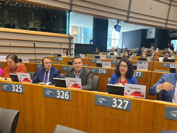 Dâmbovița, voce activă la Bruxelles, în plenul Comitetului European al Regiunilor Dâmbovița, voce activă la Bruxelles, în plenul Comitetului European al Regiunilor