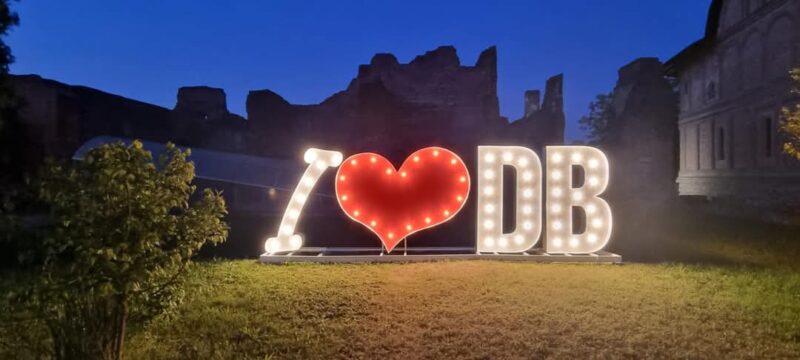 Dâmbovița a sărbătorit Noaptea Muzeelor într-un mod unic Dâmbovița a sărbătorit Noaptea Muzeelor într-un mod unic