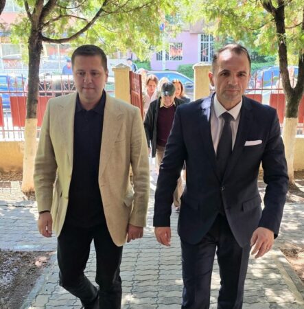 Dâmbovița a votat: Liderii locali au transmis mesaje de responsabilitate și implicare Dâmbovița a votat: Liderii locali au transmis mesaje de responsabilitate și implicare