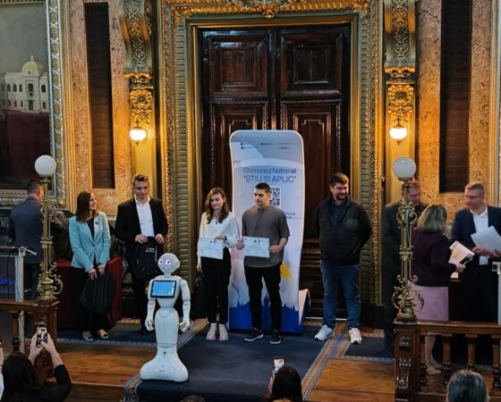 Elevii dâmbovițeni, premiați la concursul național „Tinerii și Securitatea și Sănătatea în Muncă – Aplic” Elevii dâmbovițeni, premiați la concursul național „Tinerii și Securitatea și Sănătatea în Muncă – Aplic”