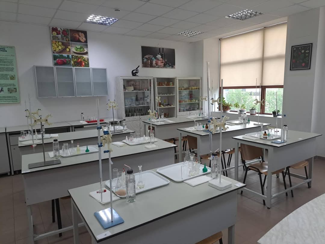 Excelența în chimie, celebrată la Universitatea „Valahia” din Târgoviște