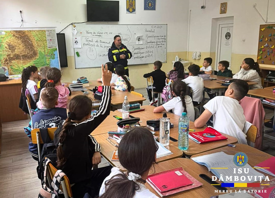 Inspectoratul pentru Situații de Urgență „Basarab I” Dâmbovița a organizat marți un atelier de prim ajutor, în cadrul activităților dedicate Zilei Informării Preventive. Evenimentul a avut ca scop creșterea gradului de conștientizare și pregătire a populației în fața situațiilor de urgență.