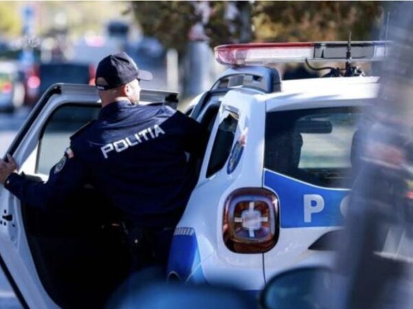 Un incident electoral neobișnuit a avut loc într-o secție de votare din municipiul Moreni, județul Dâmbovița, unde un bărbat în vârstă de 61 de ani, domiciliat în județul Tulcea, a rupt buletinul de vot imediat după ce a constatat că nu figura candidatul pe care intenționa să-l susțină.