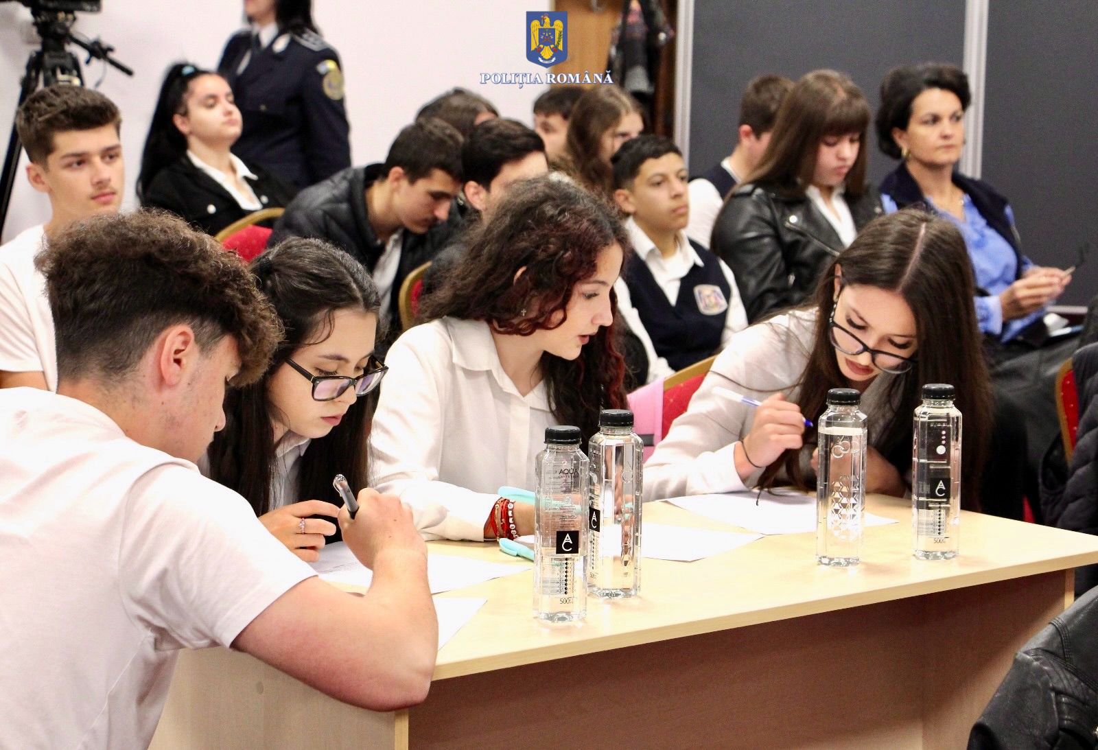 Învăț să mă protejez! Lecții de viață prin educație și implicare civică