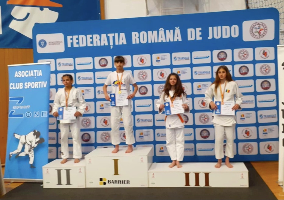Judocanii Clubului Sportiv Târgoviște, în top la Naționalele U13-U15: Aur și bronz pentru Andrada Dinu și Iliuță Dobra!