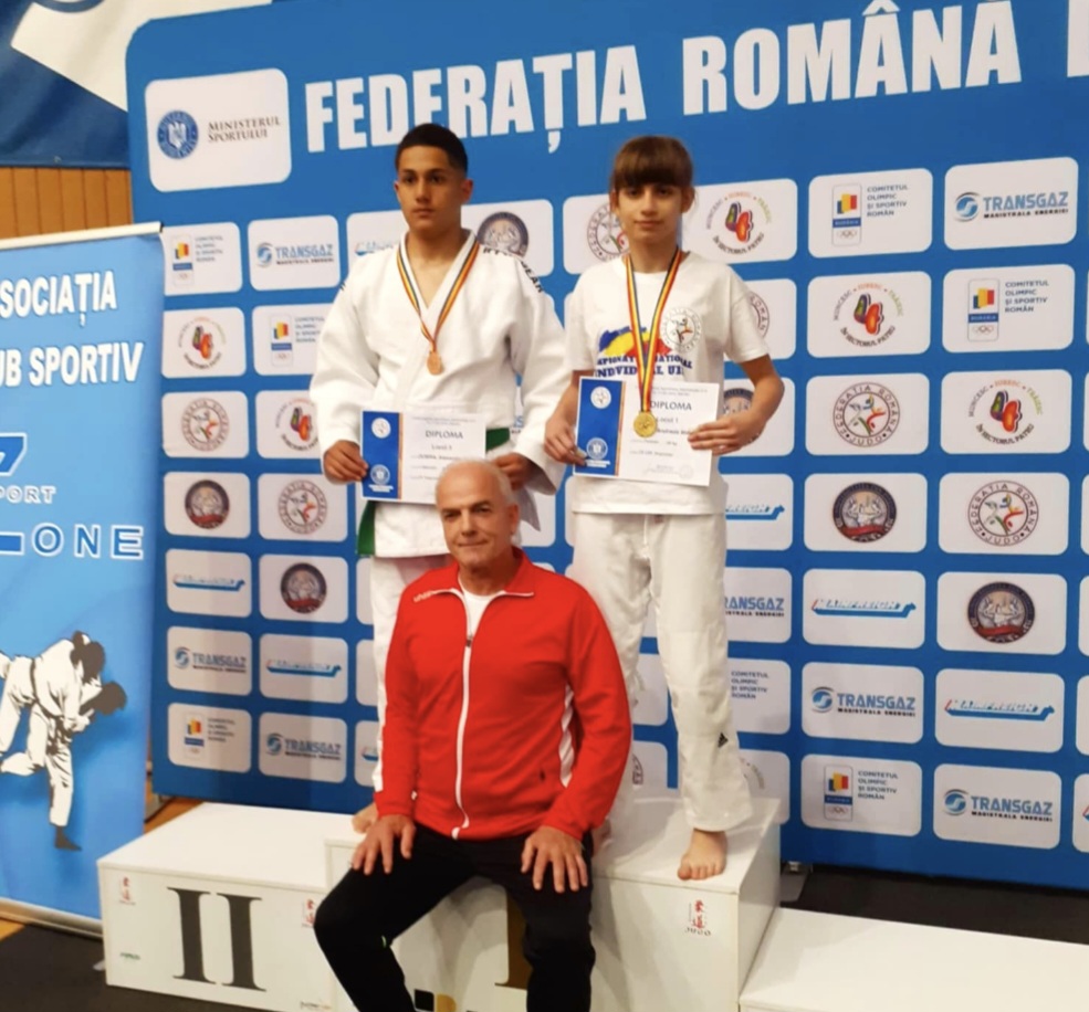 Judocanii Clubului Sportiv Târgoviște, în top la Naționalele U13-U15: Aur și bronz pentru Andrada Dinu și Iliuță Dobra!