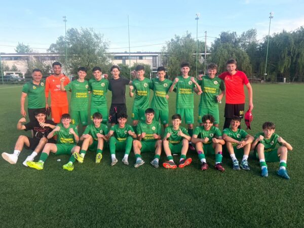 Juniorii U17 de la Voința Crevedia, campioni cu trei etape înainte de final Juniorii U17 de la Voința Crevedia, campioni cu trei etape înainte de final