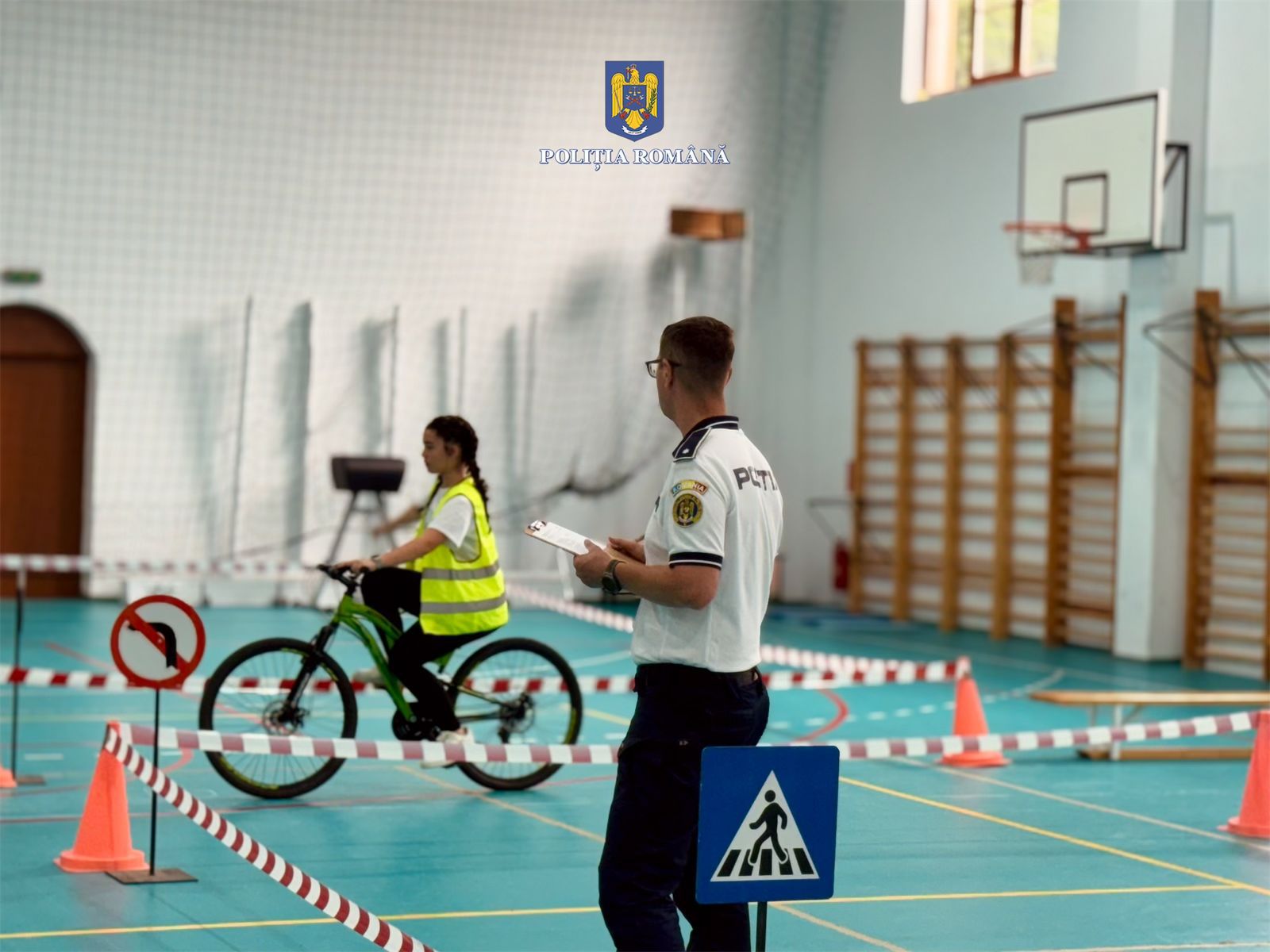 Pedalează în siguranță! Concursul „BIKE” a adus elevii târgovișteni în prim-planul siguranței rutiere