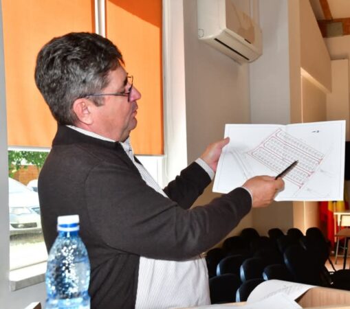 Primăria Răcari oferă tinerilor loturi de casă pentru un nou început