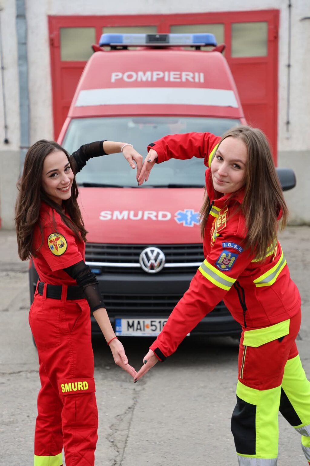 9 ani de „Salvator din pasiune”: Voluntarii care schimbă vieți, zi de zi 9 ani de „Salvator din pasiune”: Voluntarii care schimbă vieți, zi de zi