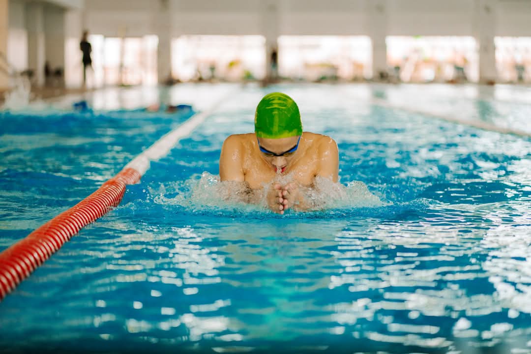 Spectacol în apă la Târgoviște! Cupa 1 iunie începe cu o demonstrație de excepție