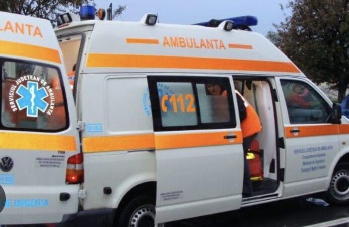 Tragedie în comuna Petrești: Un copil de 1 an și 7 luni a murit subit Tragedie în comuna Petrești: Un copil de 1 an și 7 luni a murit subit