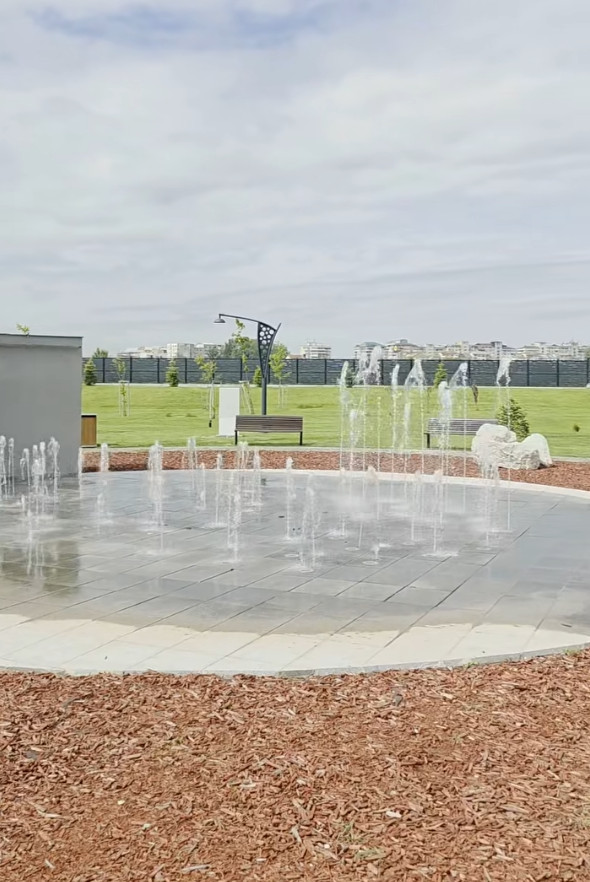 Un colț de natură în inima Târgoviștei: Parcul de lângă Complexul de Natație, locul ideal pentru relaxare