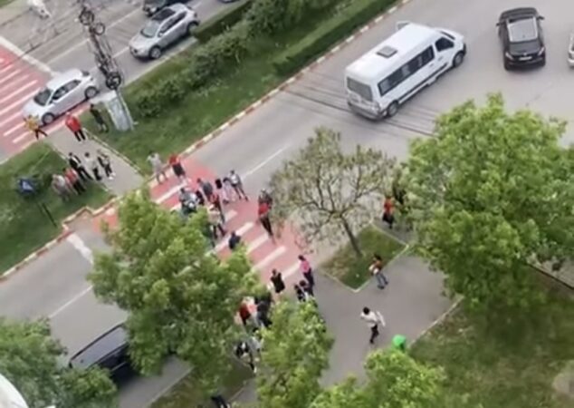  Un copil de 12 ani, accidentat pe o trecere de pietoni din Târgoviște
