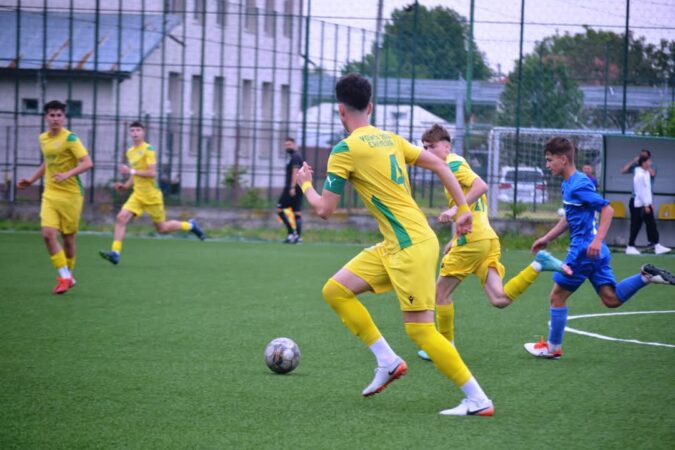 Voința Crevedia U19 a avut un sezon de excepție: Victorie spectaculoasă 18-0 și drum sigur către titlu Voința Crevedia U19 a avut un sezon de excepție: Victorie spectaculoasă 18-0 și drum sigur către titlu