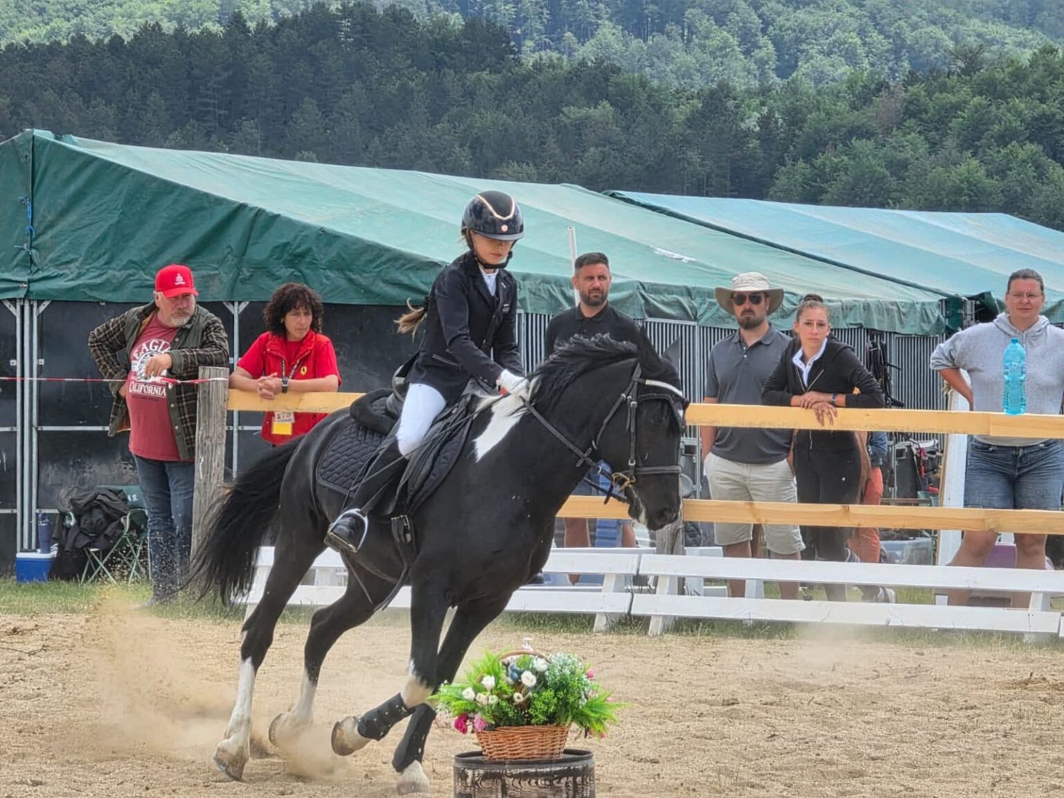 CJ Dâmbovița și Prefectura promovează valorile locale prin Haidook Summer Fest CJ Dâmbovița și Prefectura promovează valorile locale prin Haidook Summer Fest