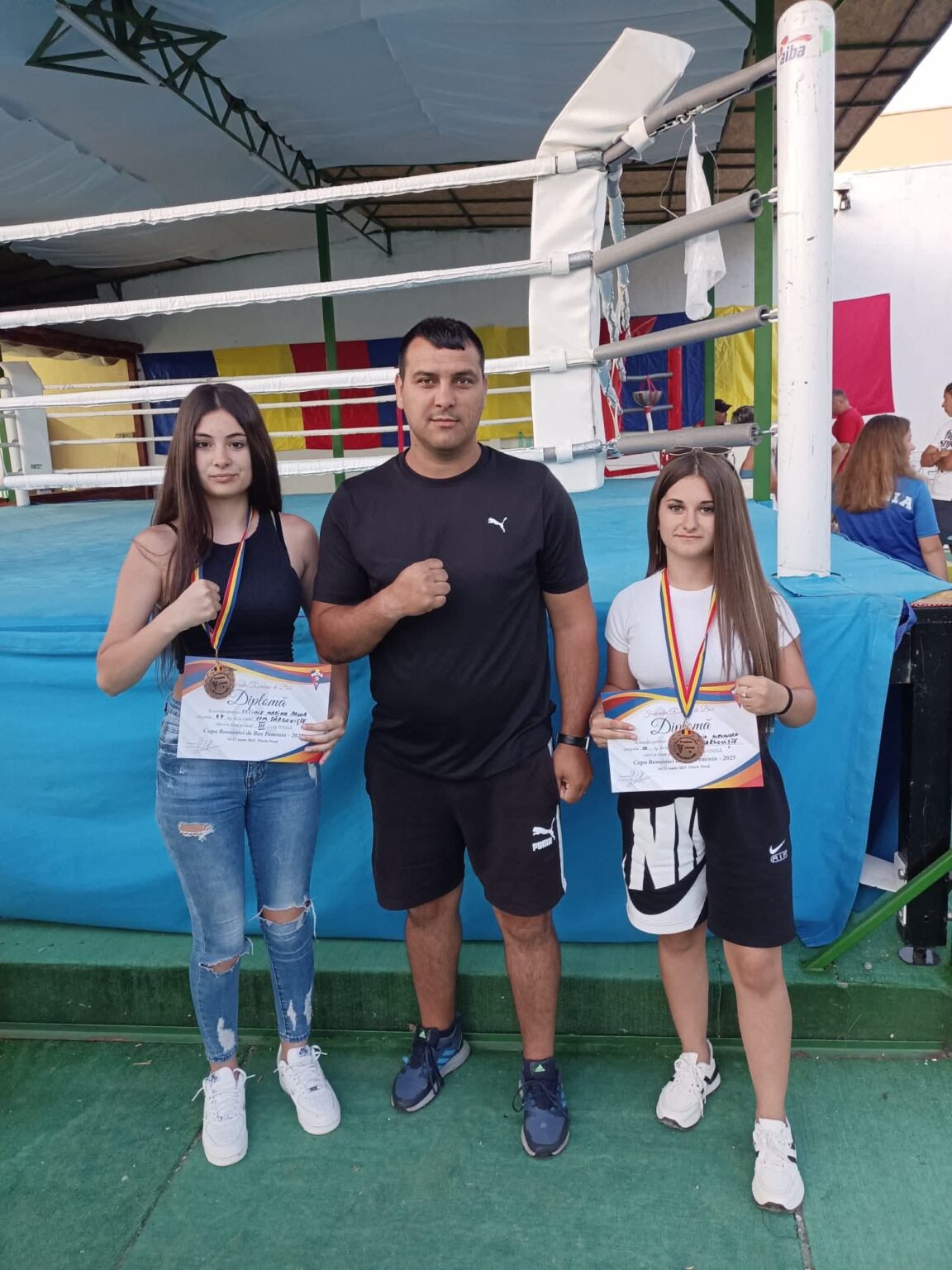 CSM Târgoviște a strălucit la Cupa României la box feminin: Două medalii de bronz pentru junioare CSM Târgoviște a strălucit la Cupa României la box feminin: Două medalii de bronz pentru junioare