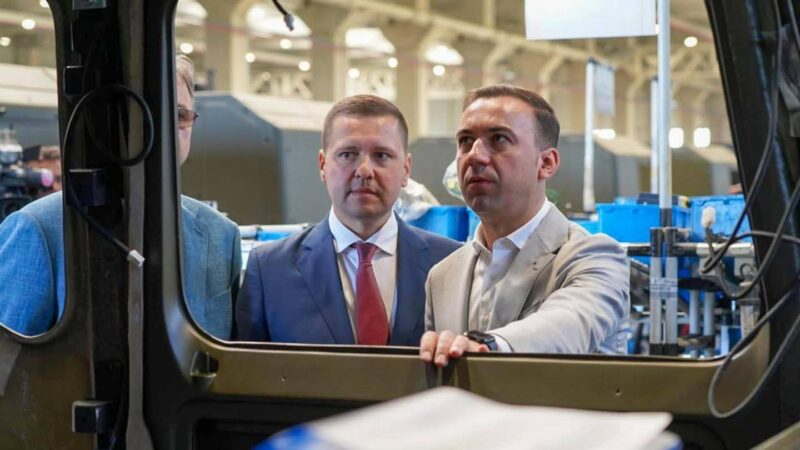 Când administrația, industria și viziunea se întâlnesc Când administrația, industria și viziunea se întâlnesc