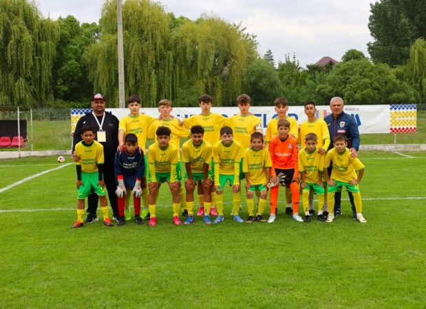 Ciocănești a scris istorie la Cupa Satelor: Nicolas Mînzu, eroul turneului