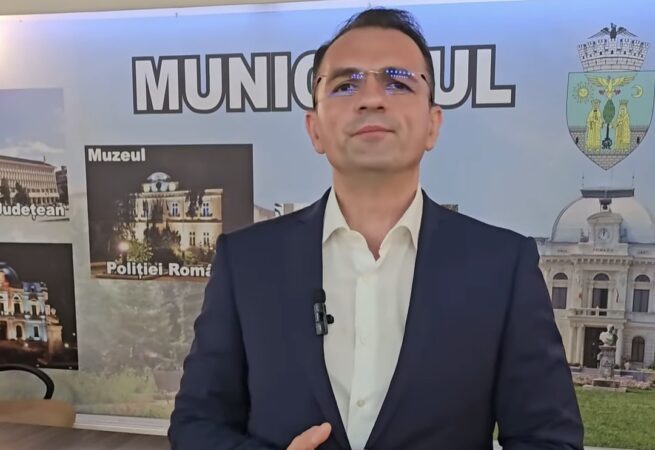 Criză la groapa de gunoi din Aninoasa, primarul Târgoviștei: Suntem mobilizați total pentru a depăși acest moment dificil Criză la groapa de gunoi din Aninoasa, primarul Târgoviștei: Suntem mobilizați total pentru a depăși acest moment dificil