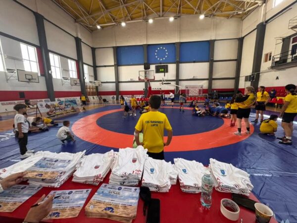 Cupa 1 Iunie: Luptătorii de la CSȘ Târgoviște au dat lecții de ambiție și fair-play Cupa 1 Iunie: Luptătorii de la CSȘ Târgoviște au dat lecții de ambiție și fair-play