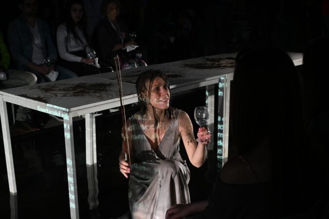 Festivalul BABEL 2025: Artă vie între ritualuri, spectacol stradal și inovație teatrală Festivalul BABEL 2025: Artă vie între ritualuri, spectacol stradal și inovație teatrală