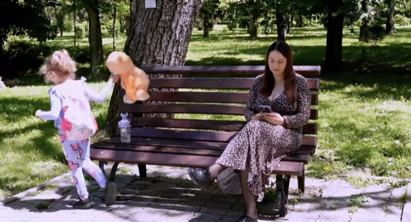 Jandarmeria Dâmbovița: Tu îți veghezi copilul. Noi veghem comunitatea!