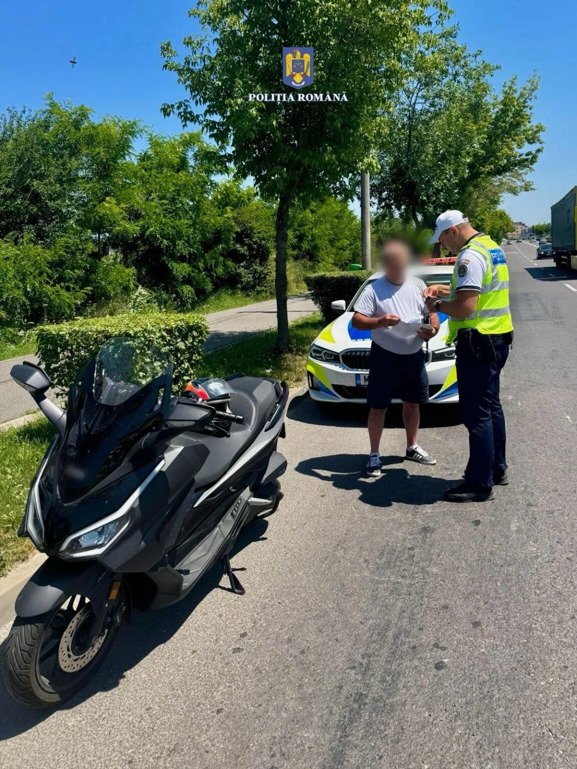 Pericol pe șosele: Poliția Rutieră Dâmbovița cere respectarea regulilor de către motocicliști Pericol pe șosele: Poliția Rutieră Dâmbovița cere respectarea regulilor de către motocicliști
