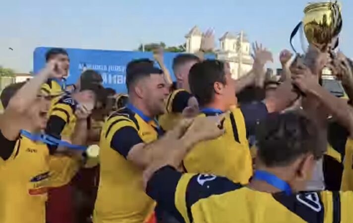 Raciu, la primul trofeu din istorie