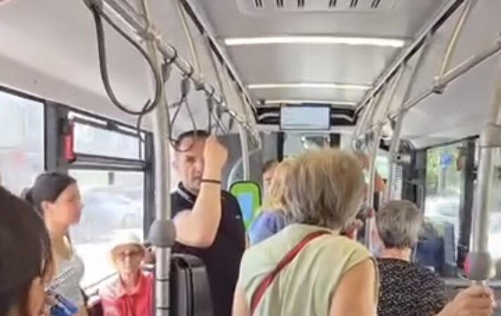 Răcoare la bord! Călătoriți confortabil cu autobuzele Primăriei Târgoviște Răcoare la bord! Călătoriți confortabil cu autobuzele Primăriei Târgoviște