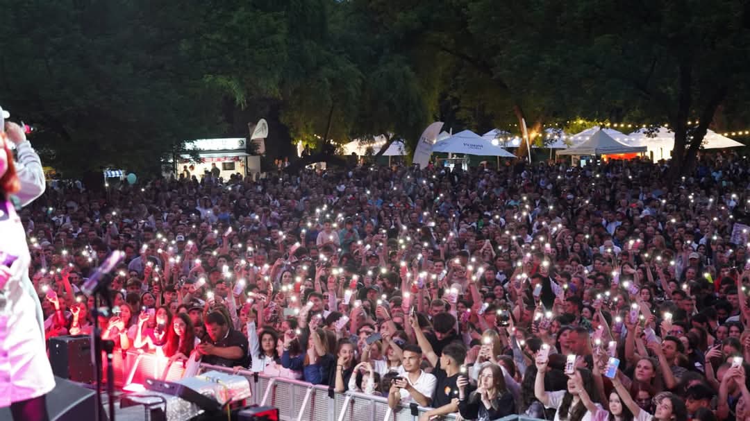 Show exploziv de lasere și artificii la Zilele Județului Dâmbovița