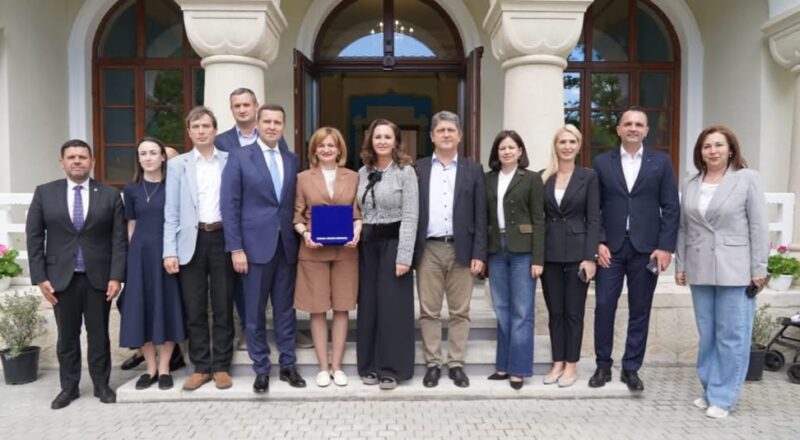 Vizită oficială din Republica Moldova la Zilele Județului Dâmbovița Vizită oficială din Republica Moldova la Zilele Județului Dâmbovița