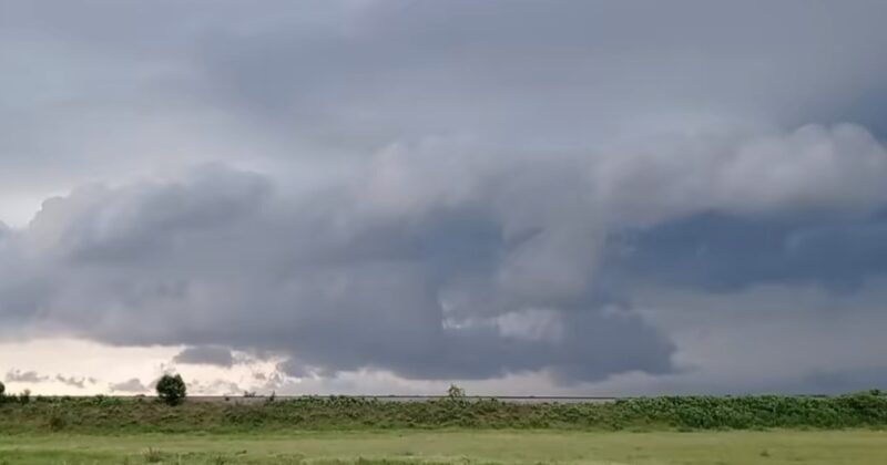 Atenție, Dâmbovița! Zi de foc ce poate fi urmată de furtuni puternice Atenție, Dâmbovița! Zi de foc ce poate fi urmată de furtuni puternice