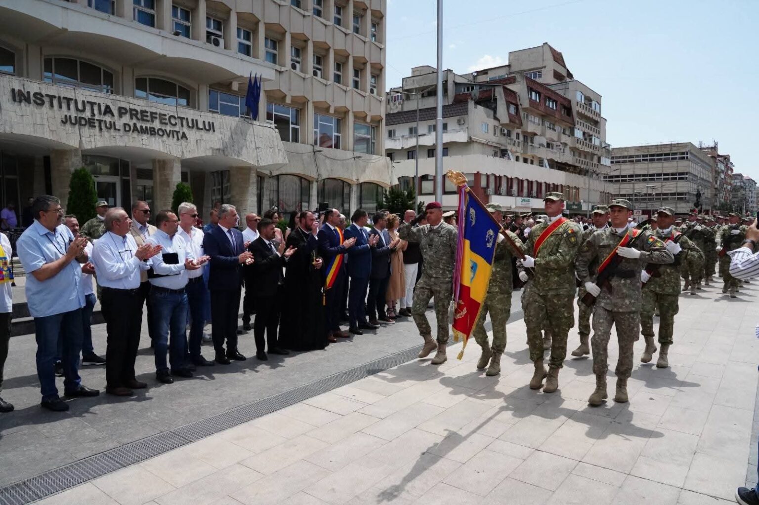 Ziua Drapelului Național, celebrată cu solemnitate la Târgoviște Ziua Drapelului Național, celebrată cu solemnitate la Târgoviște