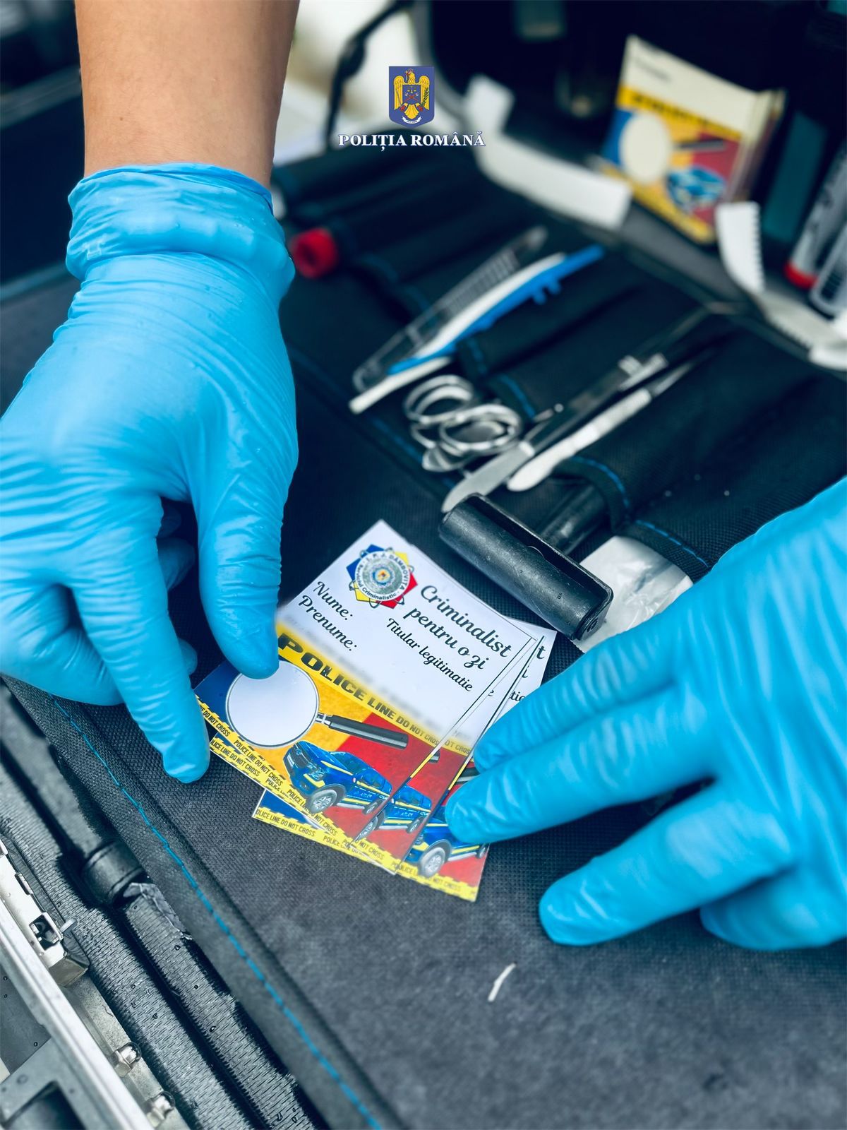 Ziua Porților Deschise la Poliția Dâmbovița: Copiii au descoperit meseria de polițist!