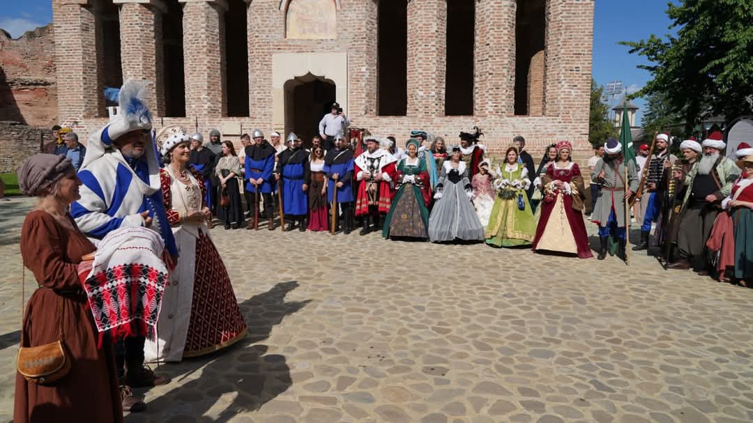 Spectacol medieval pe străzile Târgoviștei, de Zilele Județului Dâmbovița