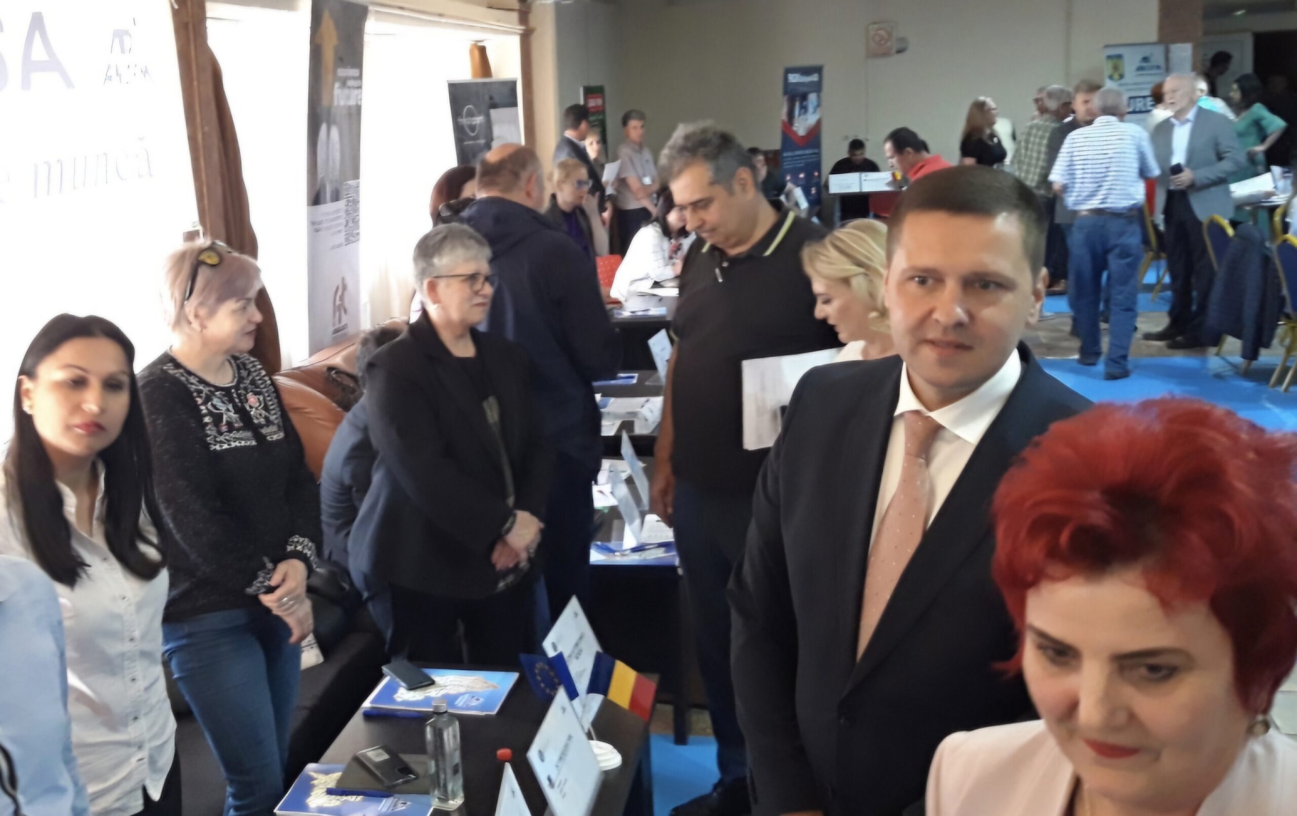 AJOFM Dâmbovița: 1.923 persoane angajate în primele 6 luni ale anului 2025