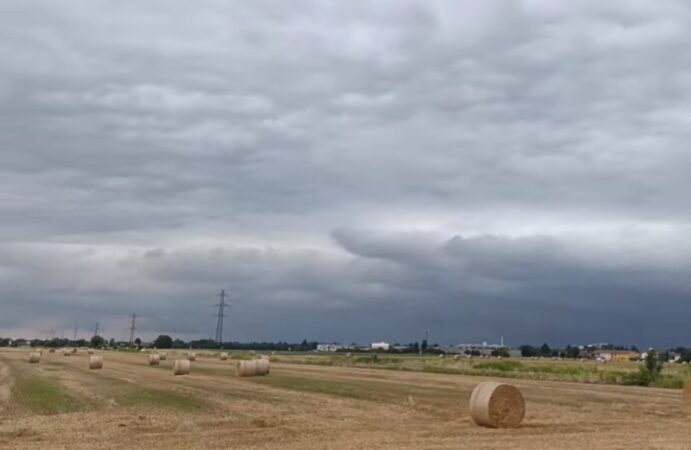 CANICULĂ, VIJELII ȘI GRINDINĂ în județul Dâmbovița