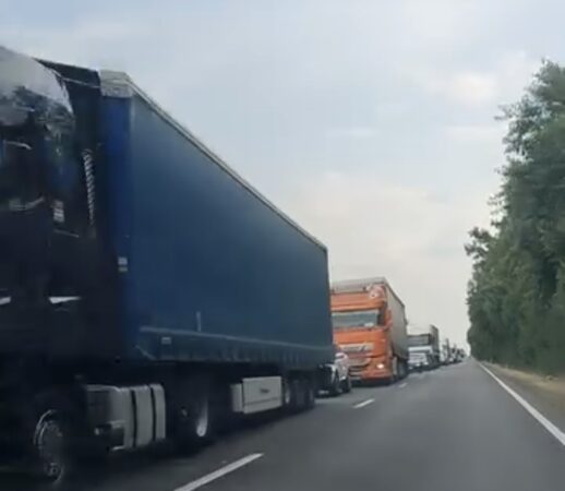 Coșmar pe șosea: Coliziune între cinci mașini pe DN72 Târgoviște-Găești