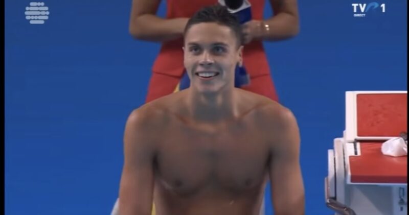 David Popovici scrie istorie la Campionatele Mondiale din Singapore – dublu campion mondial, dublu record!