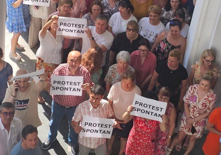 Instituțiile publice pot decide singure dacă reduc personalul sau trimit bugetarii în concediu fără plată