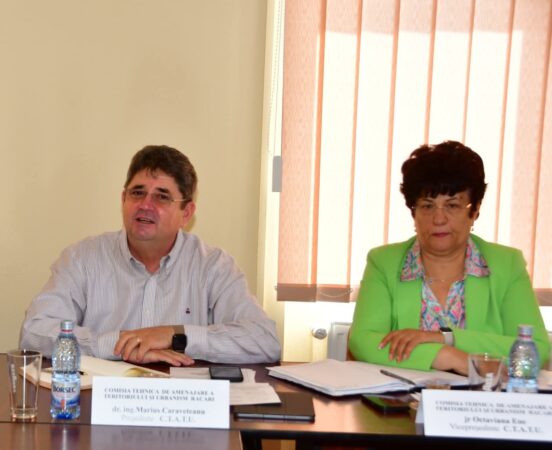 Atenție! Platforma de colectare din Răcari este destinată doar persoanelor fizice Atenție! Platforma de colectare din Răcari este destinată doar persoanelor fizice