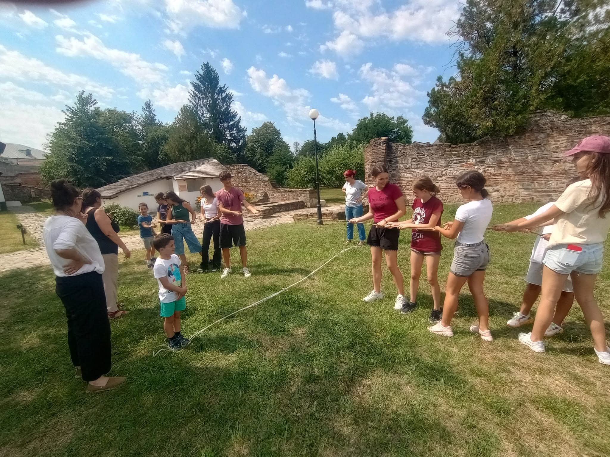 Vacanță cu parfum de istorie la Curtea Domnească din Târgoviște