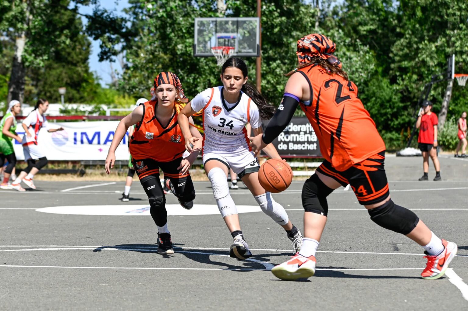  Vara asta e despre baschet, pasiune și energie pură 