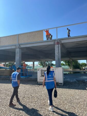 Muncă „la negru” pe șantierele din Dâmbovița: 21 de persoane depistate fără forme legale, amenzi de peste 420.000 de lei