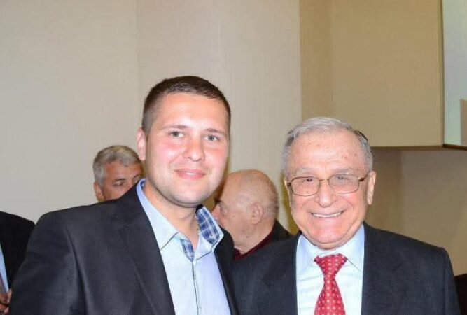 A plecat o pagină importantă din istoria României: Ion Iliescu, primul președinte post-revoluționar, a încetat din viață