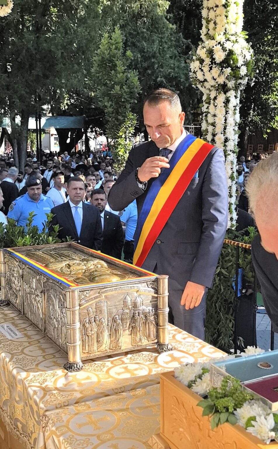 Autoritățile județene și locale, alături de credincioși la sărbătoarea Sfântului Ierarh Nifon Autoritățile județene și locale, alături de credincioși la sărbătoarea Sfântului Ierarh Nifon