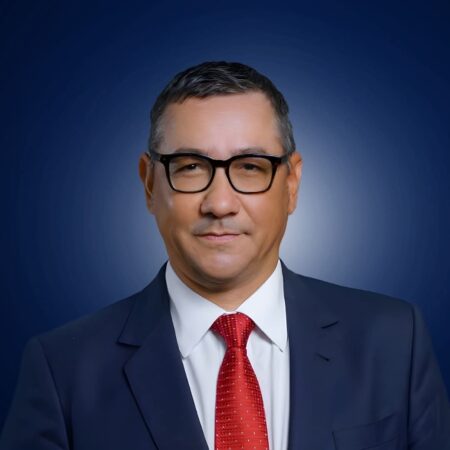 Deputatul Victor Ponta: Pilonul 2 de pensii aparține tinerilor și activilor,  nu Guvernului!